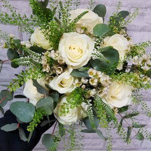 Bride Hand tied 03
